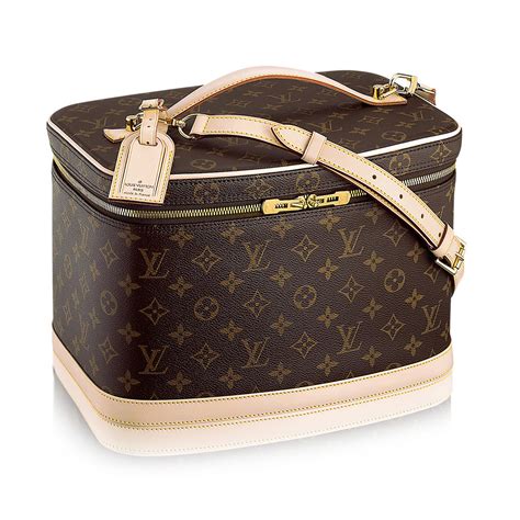 lv cosmetic pouch sizes